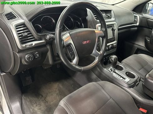 Used 2015 GMC Acadia SLE image 3