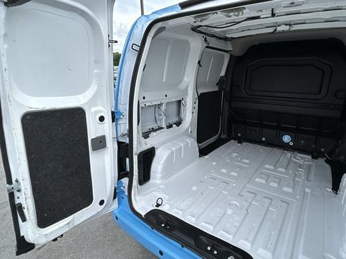 Used 2021 Nissan NV200 SV FWD image 12