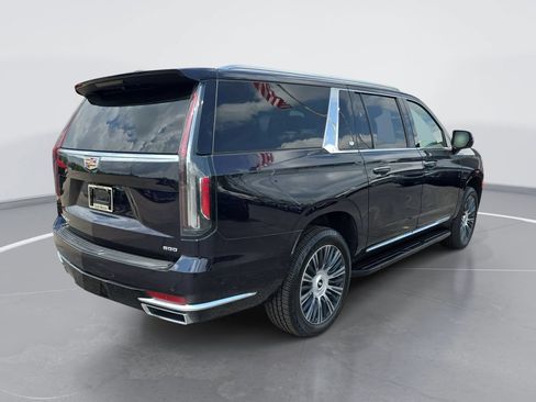 Certified 2022 Cadillac Escalade ESV Premium Luxury Platinum AWD/4WD image 3