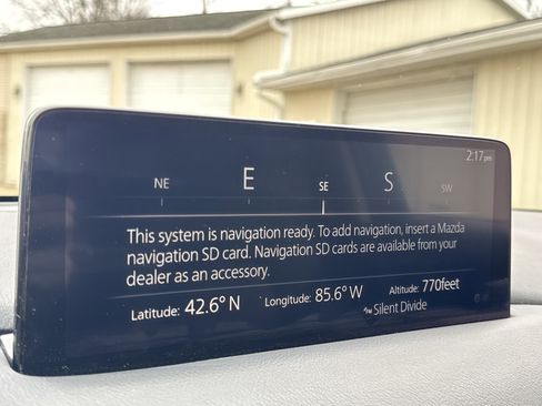 Used 2023 MAZDA CX-5 AWD 2.5 S w/ Premium Package image 4