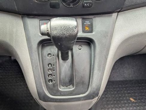 Used 2019 Nissan NV200 S image 31