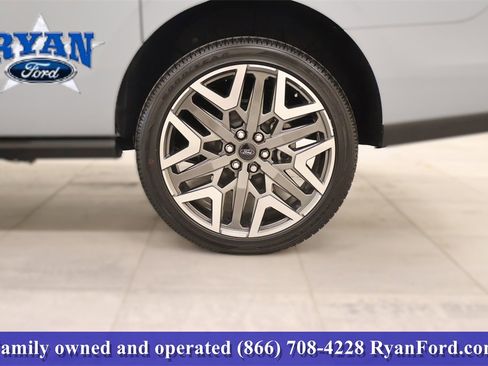 New 2025 Ford Expedition Max Platinum w/ Platinum Ultimate Package image 44