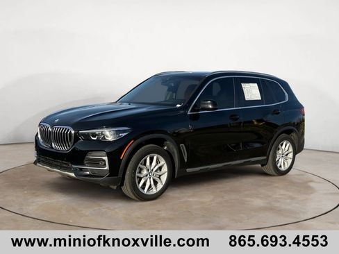 Used 2022 BMW X5 xDrive40i w/ Premium Package image 7