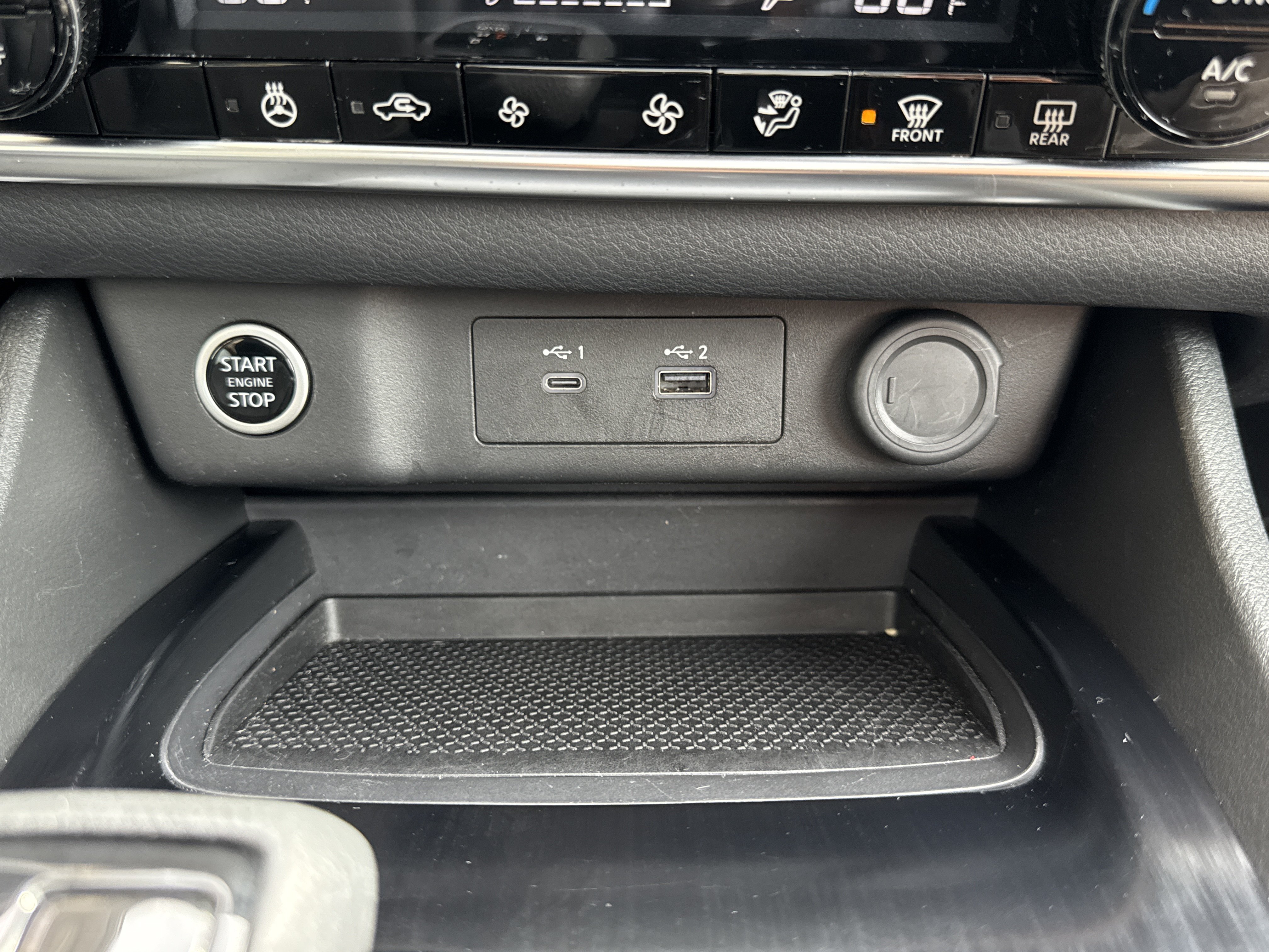 Used 2023 Nissan Rogue SV w/ SV Premium B Package AWD/4WD image 13