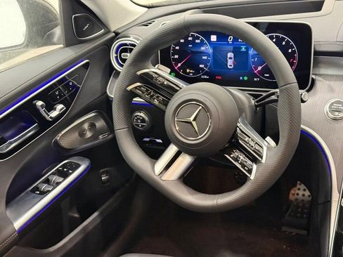 New 2026 Mercedes-Benz C 300 4MATIC Sedan image 9