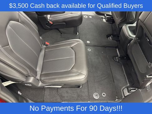 New 2026 Chrysler Pacifica Select w/ S Appearance Package image 37