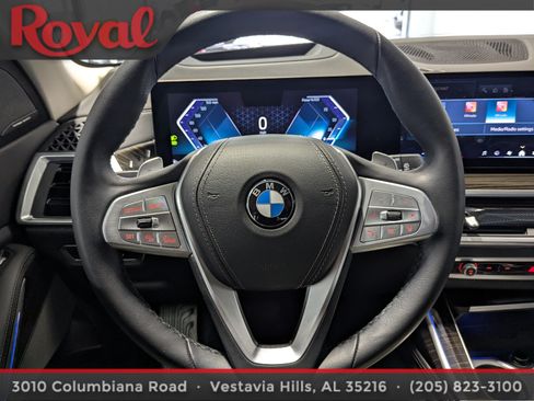 Used 2024 BMW X7 xDrive40i w/ Executive Package AWD/4WD image 22