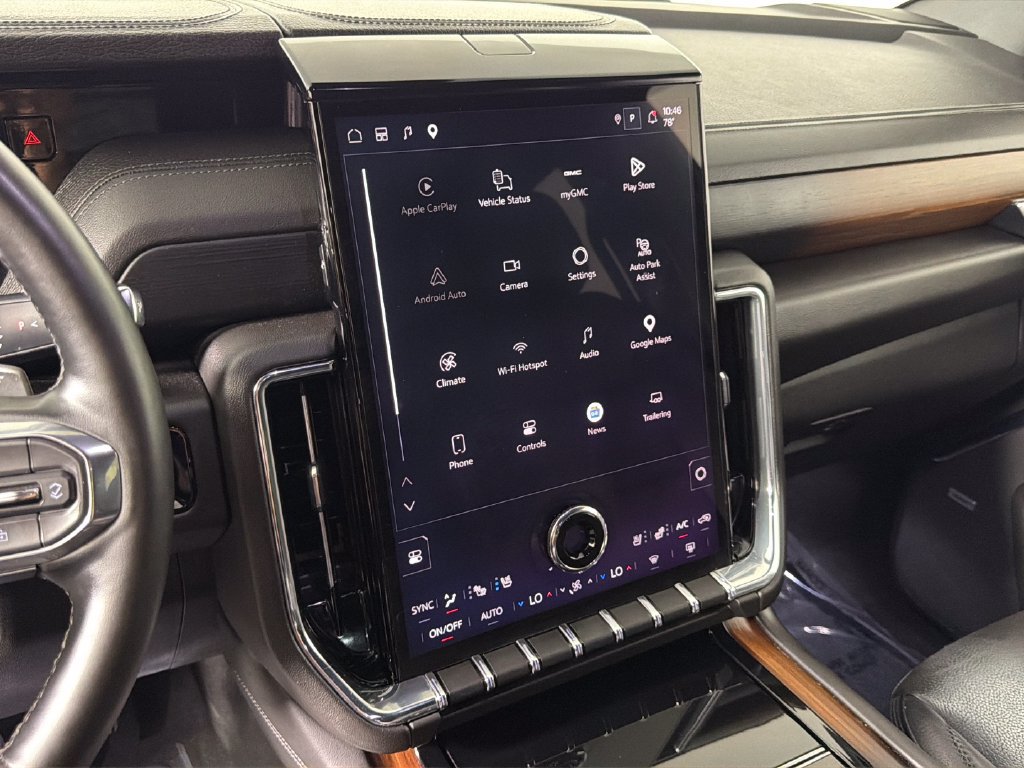 Used 2025 GMC Yukon XL Denali AWD/4WD image 24