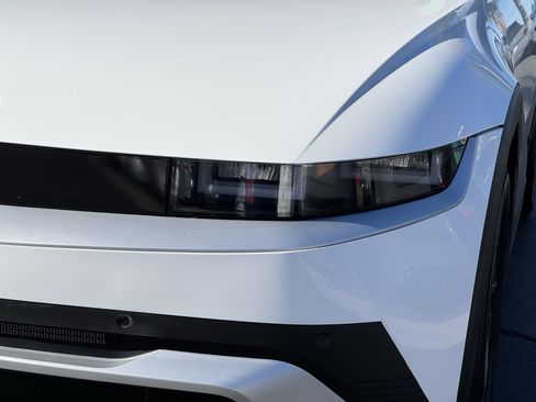 Used 2025 Hyundai Ioniq 5 SE image 6