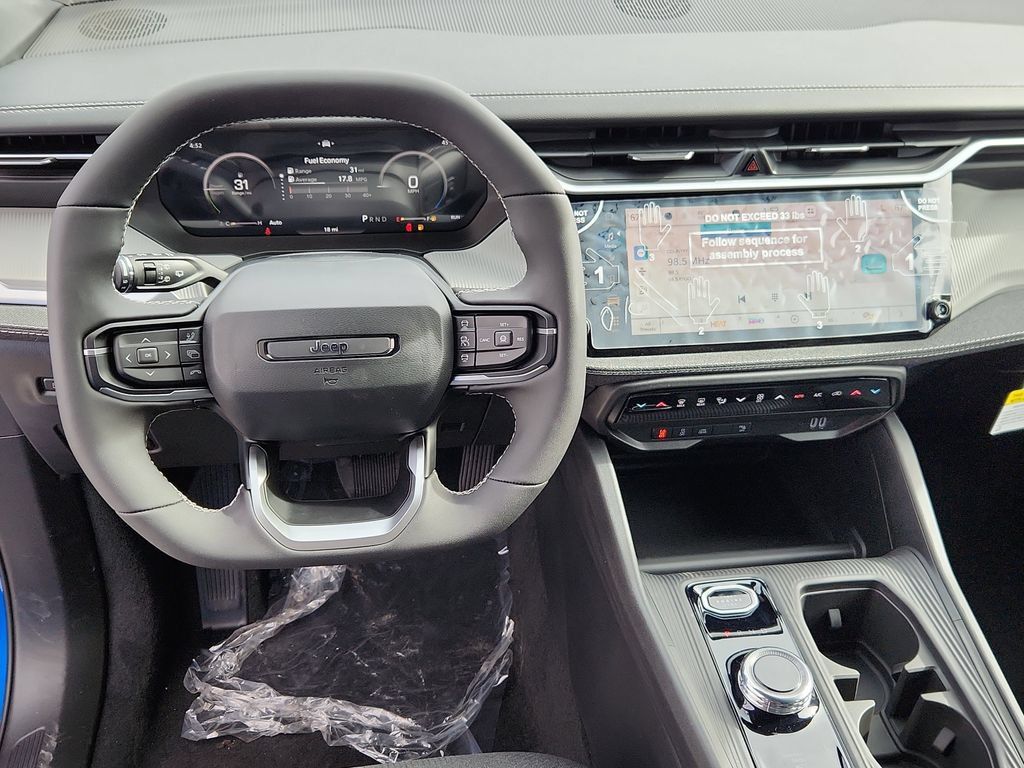 New 2026 Jeep Cherokee Laredo AWD/4WD image 9