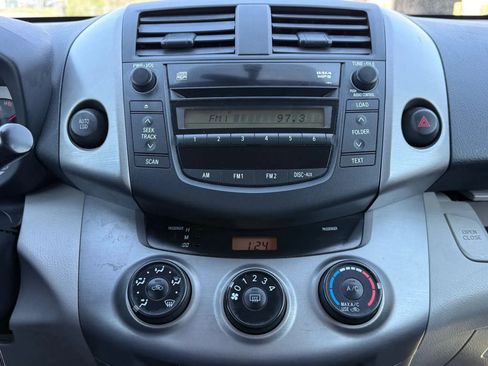 Used 2007 Toyota RAV4 2WD image 25