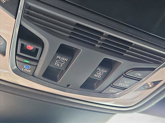 Used 2022 Acura MDX A-Spec AWD/4WD image 22