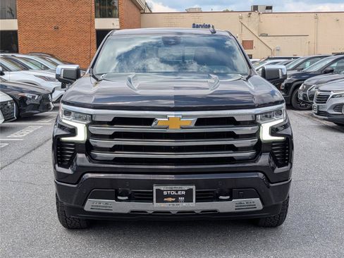 Used 2023 Chevrolet Silverado 1500 High Country AWD/4WD image 8