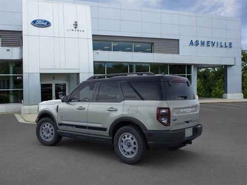 New 2024 Ford Bronco Sport Outer Banks image 4