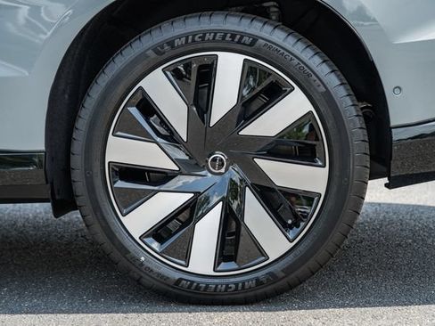 New 2026 Volvo EX90 Ultra AWD/4WD image 18