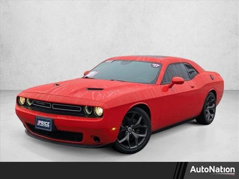 Used 2017 Dodge Challenger SXT w/ Cold Weather Group image 1