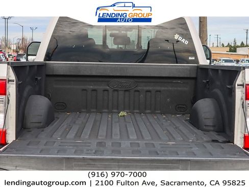 Used 2017 Ford F250 Lariat w/ Chrome Package image 24