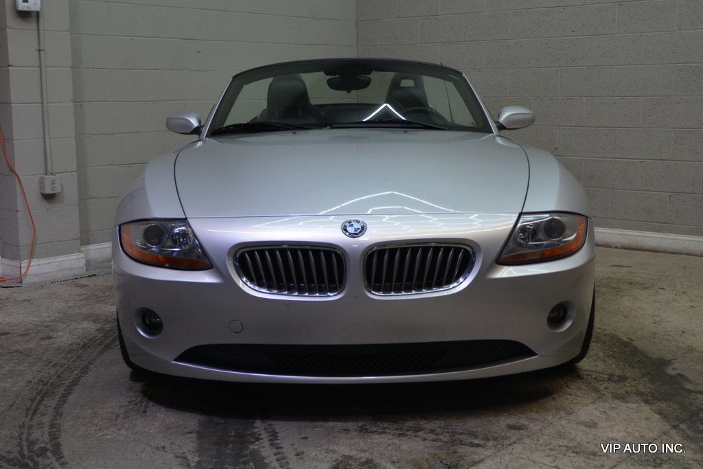 Used 2003 BMW Z4 3.0i RWD image 9