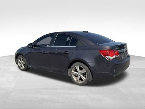Used 2015 Chevrolet Cruze LT FWD image 3