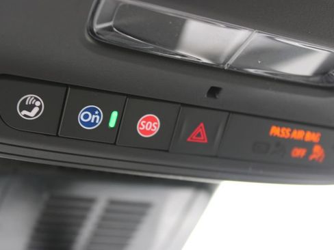 New 2027 Chevrolet Equinox LT w/ Safety and Technology Package FWD image 44