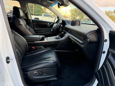 Used 2021 Genesis GV80 3.5T Advanced + w/ Advanced Package 06 image 17