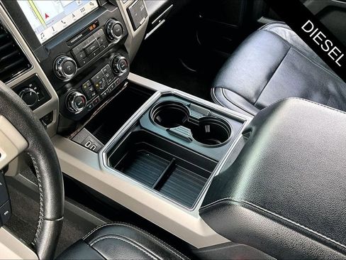 Used 2019 Ford F350 Lariat w/ Lariat Ultimate Package image 18