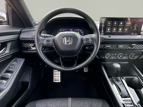 Used 2024 Honda Accord Sport image 9