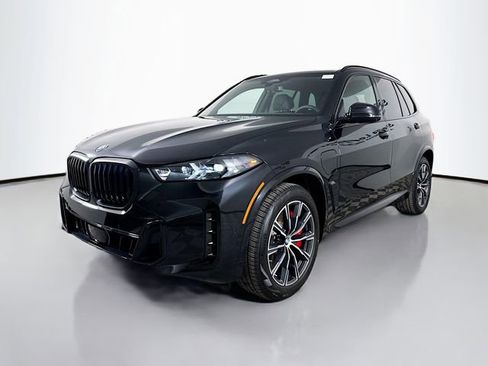 New 2026 BMW X5 xDrive50e w/ M Sport Package image 3