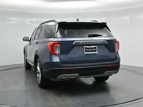 Used 2021 Ford Explorer XLT w/ Equipment Group 202A image 29