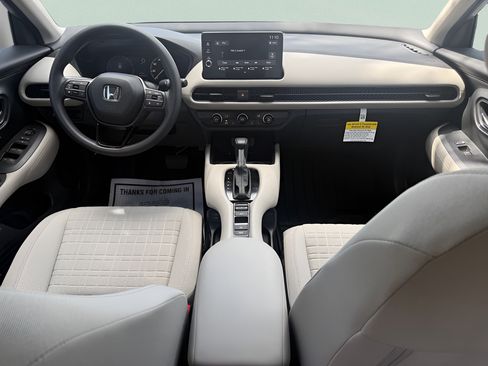 New 2027 Honda HR-V LX image 15