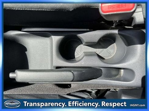 Certified 2021 Nissan Kicks S FWD image 26