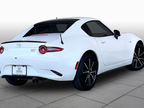Used 2025 MAZDA MX-5 Miata RF Grand Touring RWD image 13