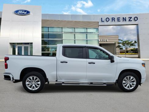 Used 2024 Chevrolet Silverado 1500 Custom RWD image 4
