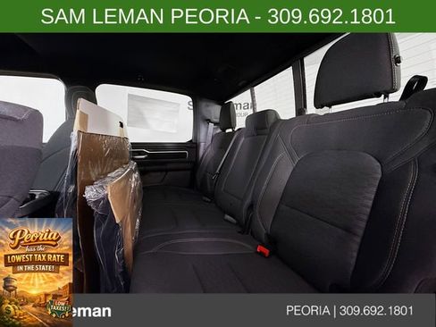 New 2026 RAM 1500 4x4 Crew Cab image 25