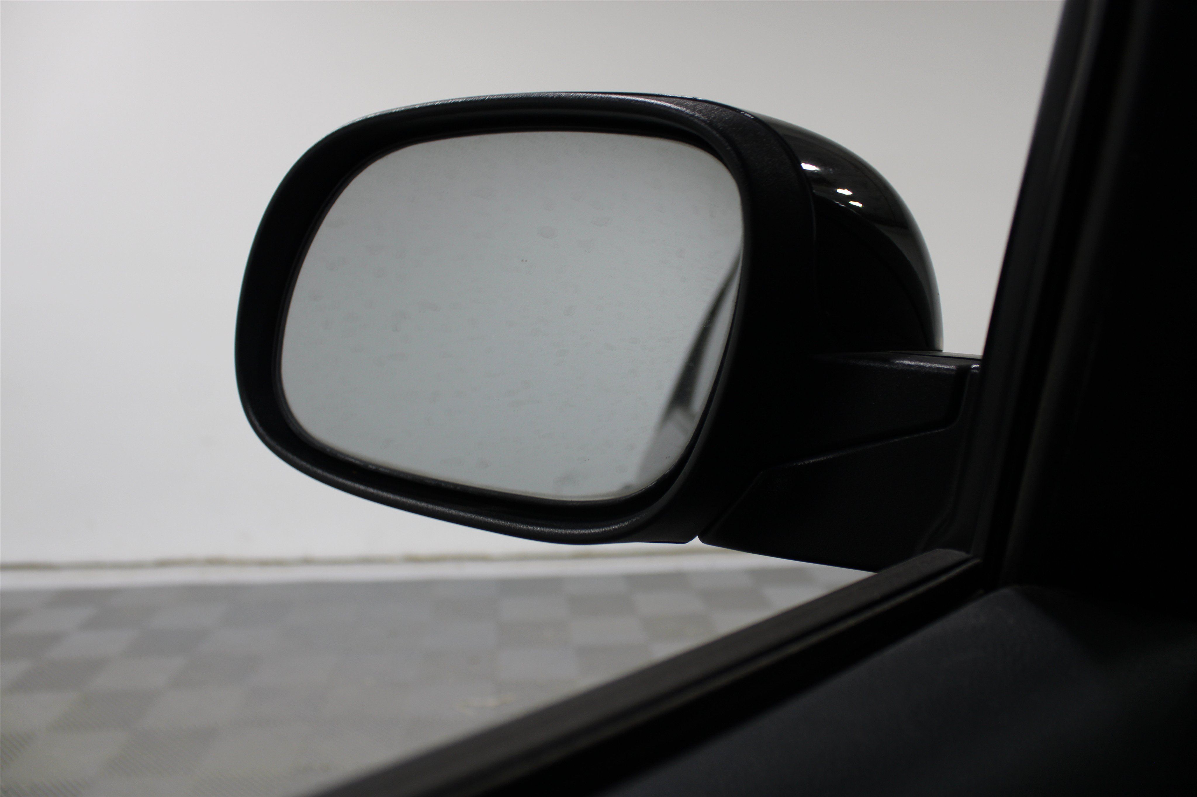 Used 2015 Kia Soul ! FWD image 26