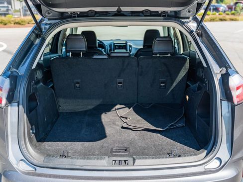 Used 2024 Ford Edge SEL image 15