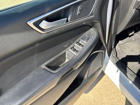 Used 2024 Ford Edge SEL image 12