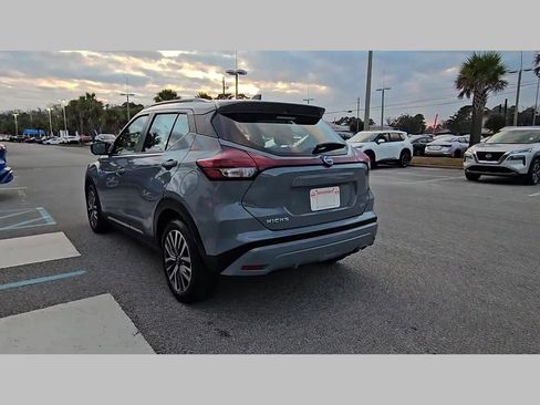 Used 2024 Nissan Kicks SR image 29