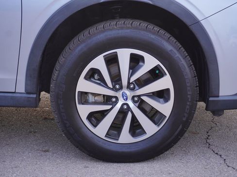 Used 2021 Subaru Outback 2.5i image 13