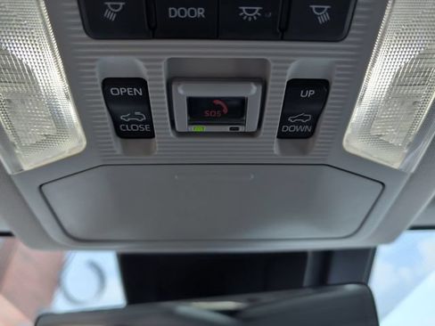 Used 2025 Toyota RAV4 Limited w/ Advanced Technology Package AWD/4WD image 27
