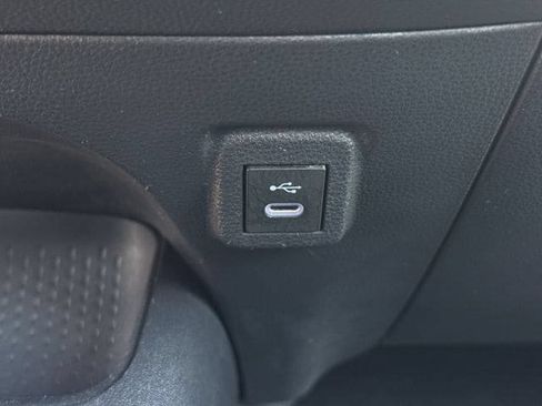 Used 2025 Toyota Corolla LE FWD image 21