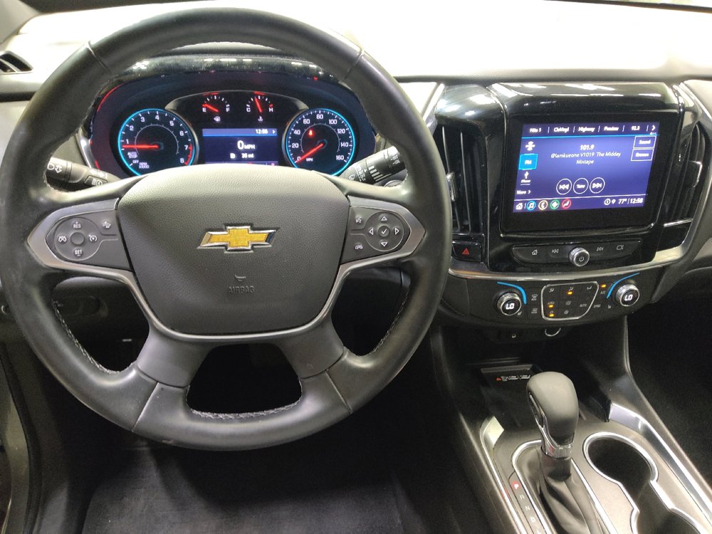 Used 2023 Chevrolet Traverse LT FWD image 22