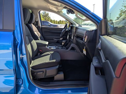 New 2025 Ford Ranger XLT w/ FX4 Off-Road Package image 39
