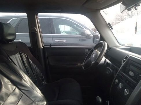 Used 2005 Scion xB image 16