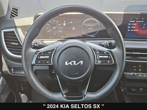 Used 2024 Kia Seltos SX AWD/4WD image 23