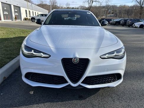 New 2025 Alfa Romeo Giulia AWD w/ Driving Assist Package image 3