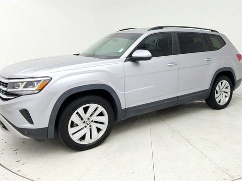 Used 2021 Volkswagen Atlas SE image 5