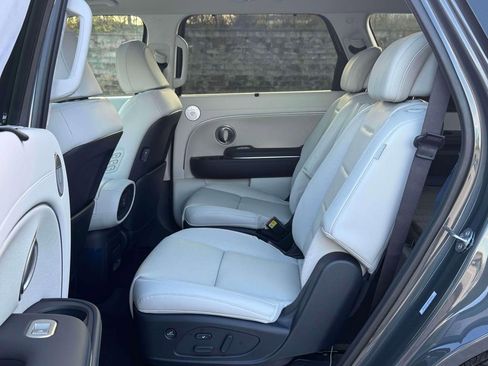 New 2026 Hyundai Palisade Calligraphy image 9