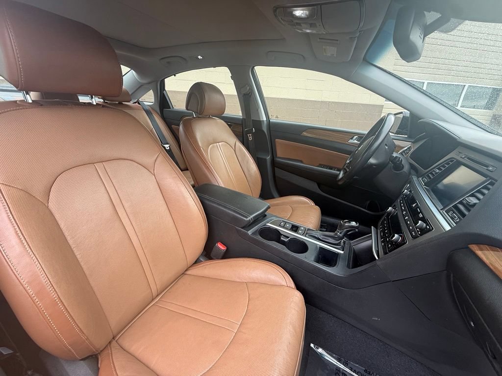 Used 2015 Hyundai Sonata FWD image 14