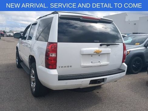 Used 2013 Chevrolet Tahoe LT w/ Luxury Package AWD/4WD image 3